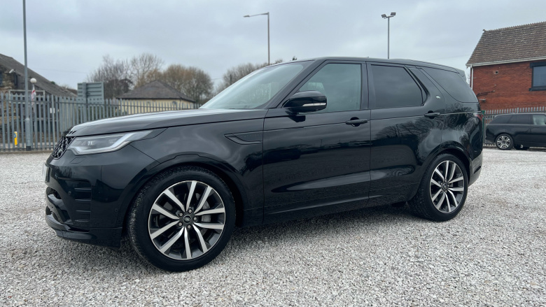 Land Rover Discovery 3.0 D300 R-Dynamic SE 5dr Auto Diesel Station Wagon